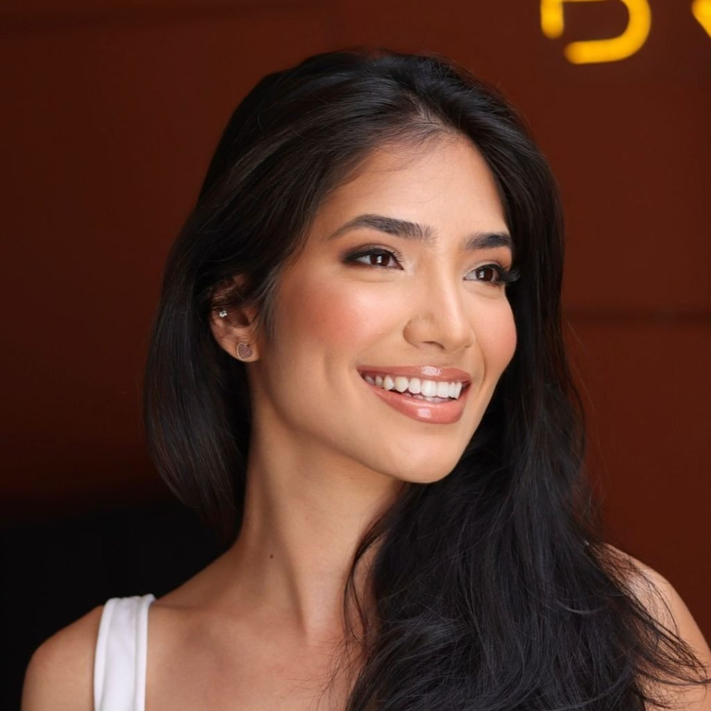 PHOTO-2025-12-08-21-39-43